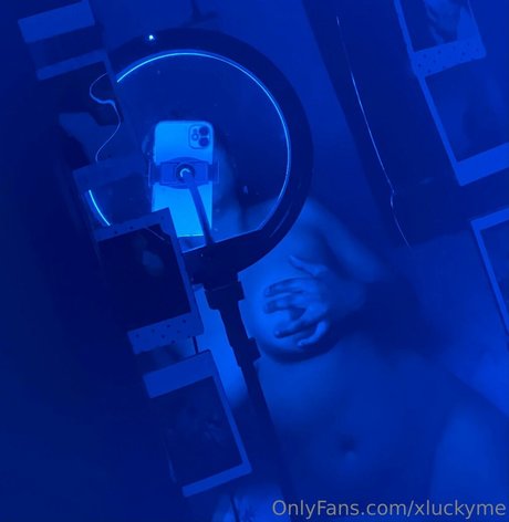 xluckyme 最高のモデル 写真