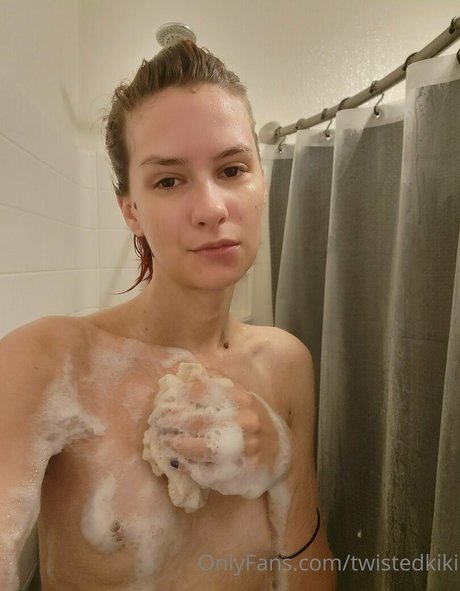 twistedkiki 無料のスター 写真