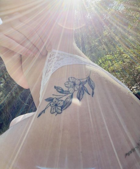 BBW異人種間オンリーファンズ ホットセックス 画像