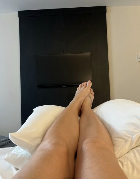 Regina Volpato 裸のスター 画像