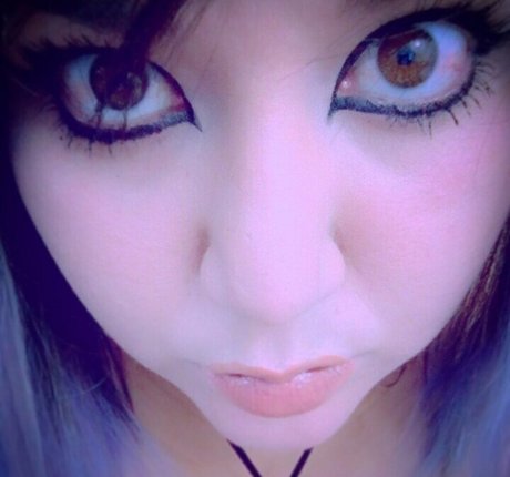 ぽっちゃりラテン系ティーンオンリーファンズ ホットセックス 画像