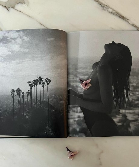 裸の女の子オンリーファンズ xxx 写真