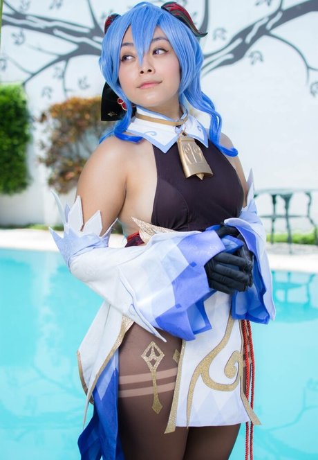 Hitomi Locks ポルノスター HD ギャラリー