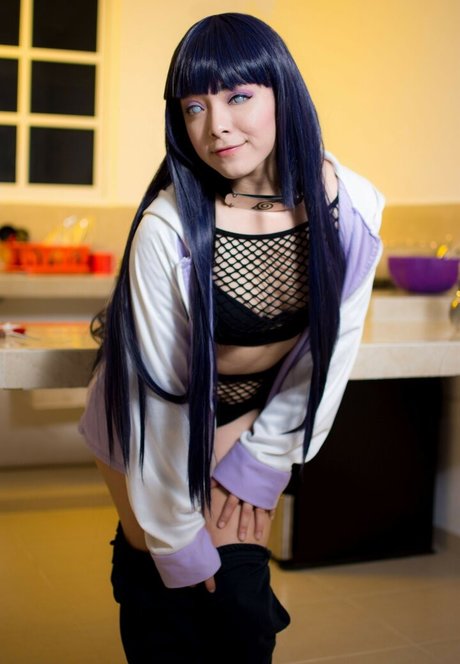 黒髪の熟女オンリーファンズ ホットポルノ 画像