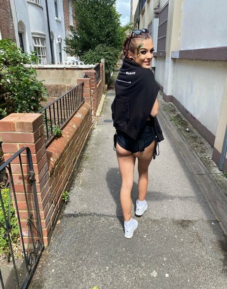 オンリーファンズの動画 無料 写真