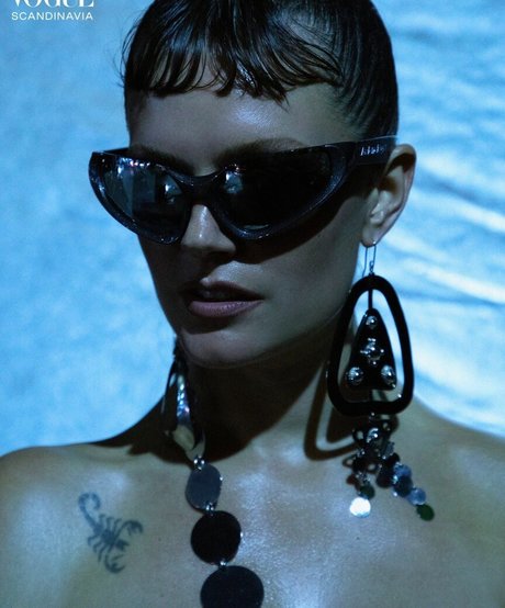 熟女アナルオンリーファンズ トップ 写真