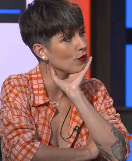 Soe Gschwind HD女優 画像