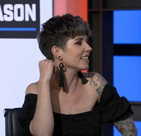 メコスジのオンリーファンズ 無料ヌード 写真