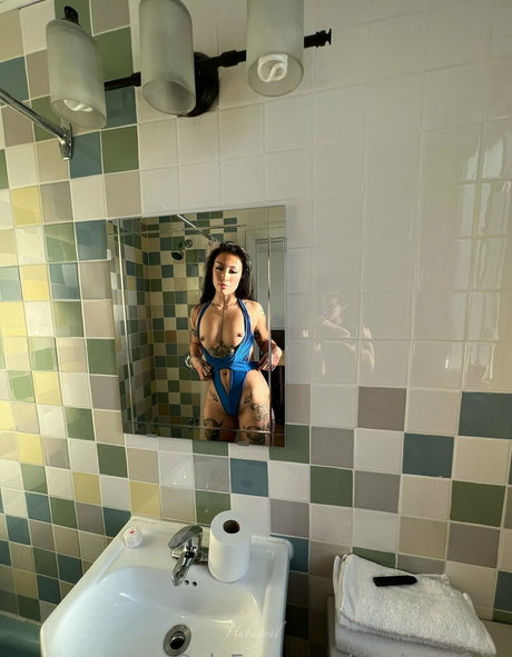 アナルxxx オンリーファンズ 無料 ギャラリー