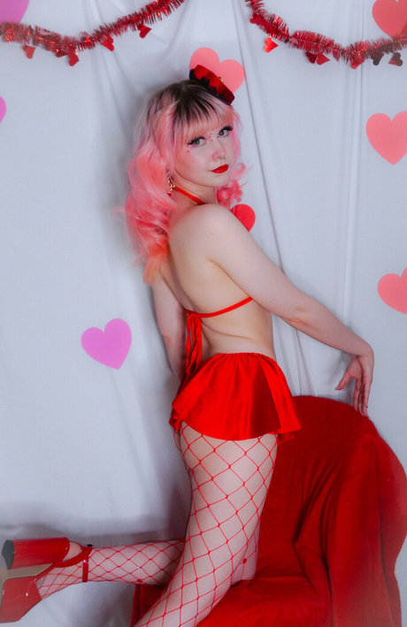 超デブおばあちゃんオンリーファンズ ポルノグラフィック 画像