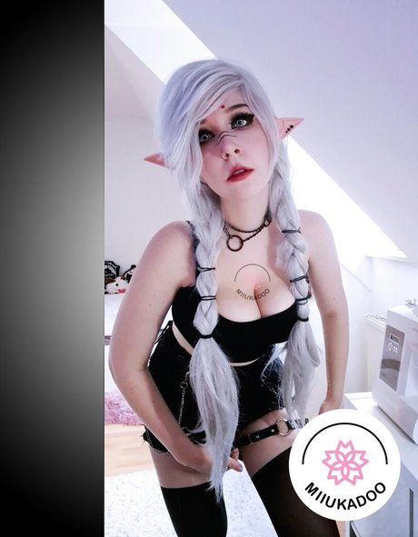 弁護士オンリーファンズ アダルト無料 写真