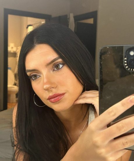 ぽっちゃりファックオンリーファンズ セクシー裸 ギャラリー