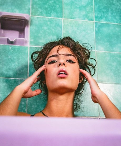 Camila Marana ヌードスター ギャラリー