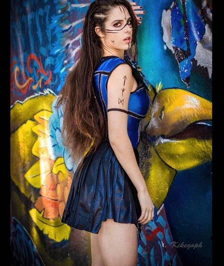 レズビアン乱交オンリーファンズ 無料裸 写真