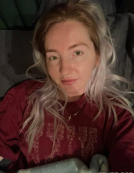 指マン 潮吹き オンリーファンズ 無料セックス 写真