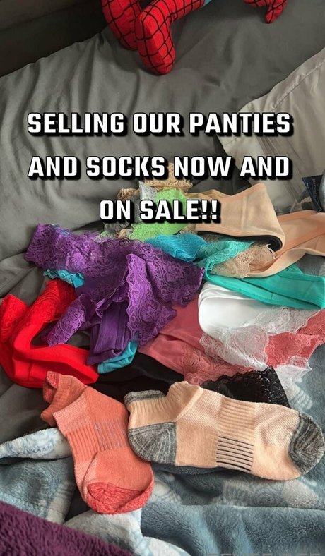 Eevee Bee エロティックモデル 画像