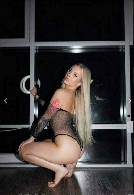 コスプレオナニーオンリーファンズ 裸 写真