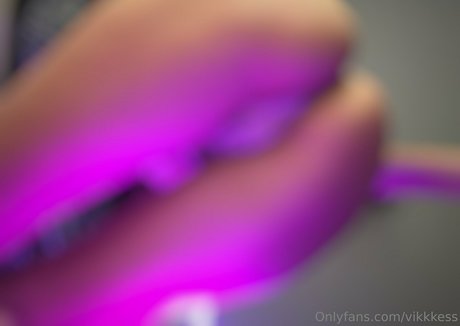 ジャークオンリーファンズ アート裸 画像