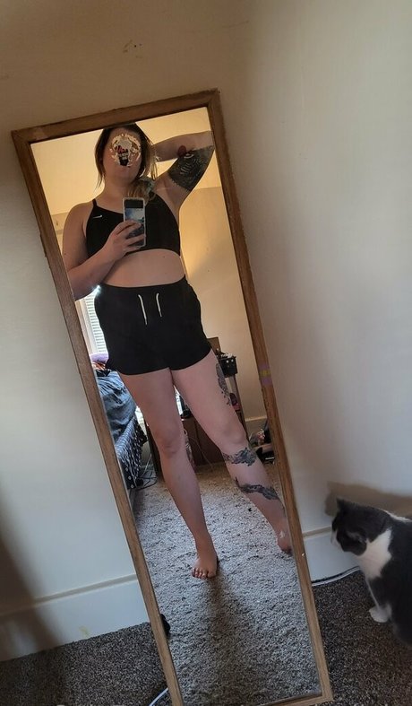 ストリップショー オンリーファンズ 美しい裸 アーカイブ