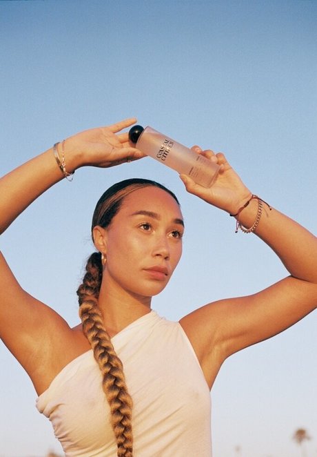 Eva Gutowski ポルノモデル 写真