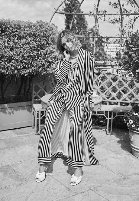 巨乳アマチュアオンリーファンズ 無料 写真