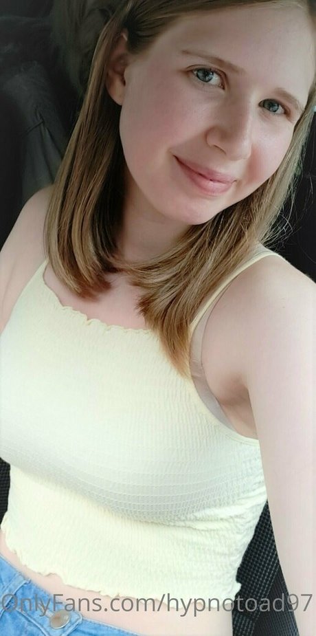 kinkykierra97 ポルノスター ヌード 画像