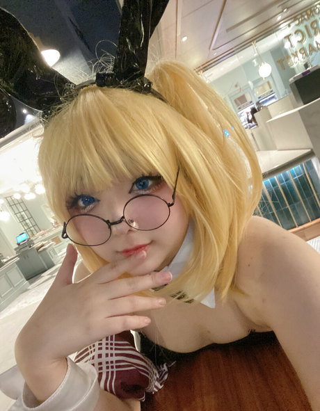 アジア人ニューハーフオンリーファンズ 美しい 画像