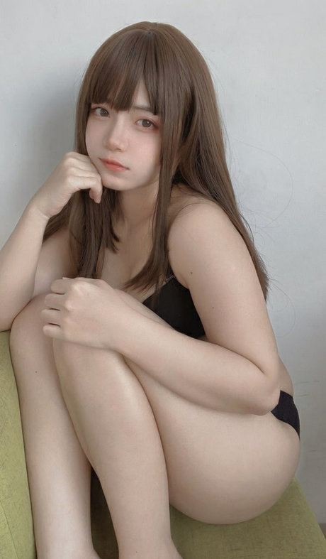 女性の筋肉オンリーファンズ ポルノグラフィック 写真