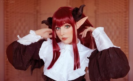 刑務所のオンリーファンズ ヌード 写真