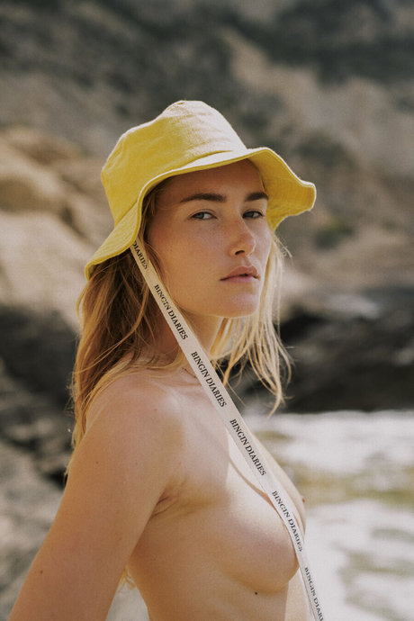 フェイシャルオンリーファンズ えろ 写真