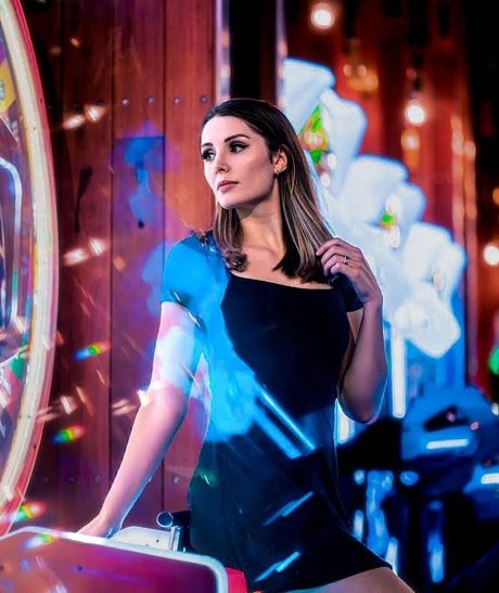 Lauren Southern 最高のモデル ギャラリー