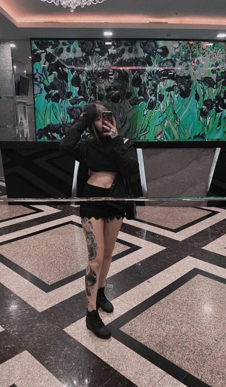 Julia Cristina アートポルノスター 写真