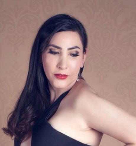 Layla Diaz de Leon 高品質スター アーカイブ