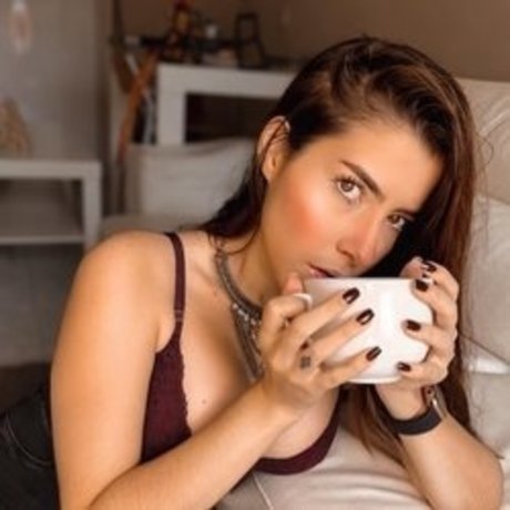 Lissamar Gouveia 美しいスター 写真