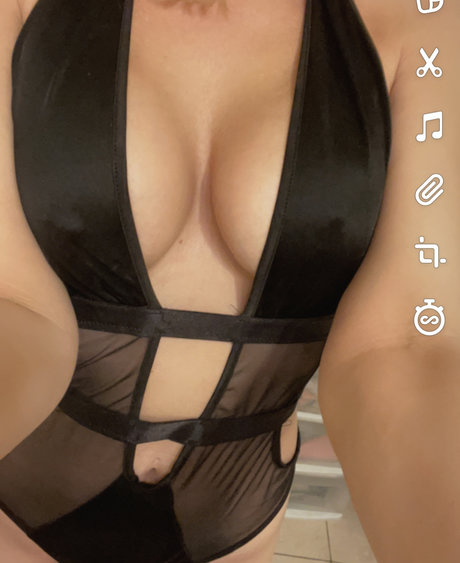 Vanessa Love スター xxx 写真