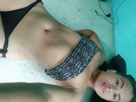 lolayen HDスター 写真