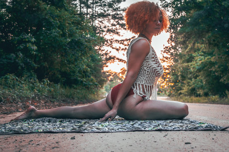 LolaBandz セックスモデル 写真