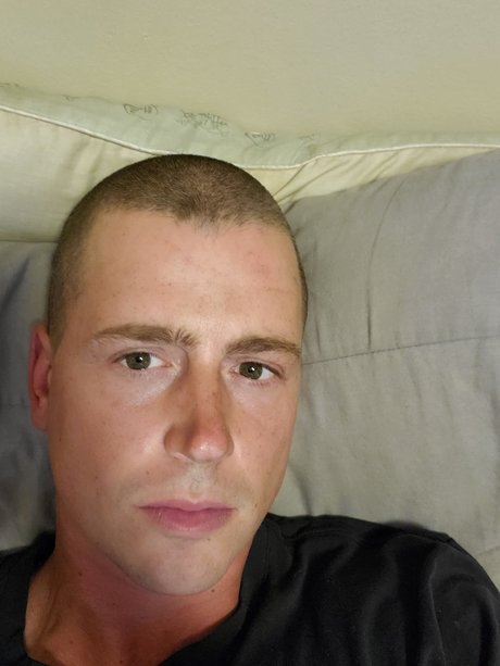 Living life セクシーなポルノスター 画像