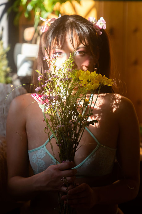 luvleenie 高品質モデル 写真