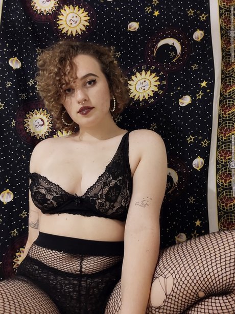 Lucy Lune ポルノスター エロティック ギャラリー