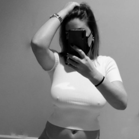 Maria Sauvage セックスモデル 写真