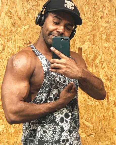 Marcus Roque 美しいスター 写真