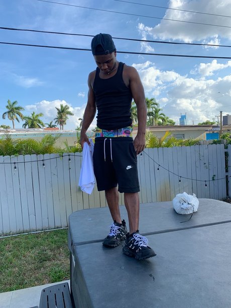 Daddy Long Bone_ ヌードモデル 写真