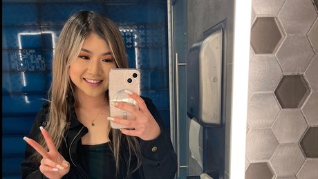 malsan xxxポルノスター 写真