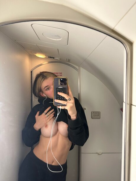 madi ruve ヌード女優 写真