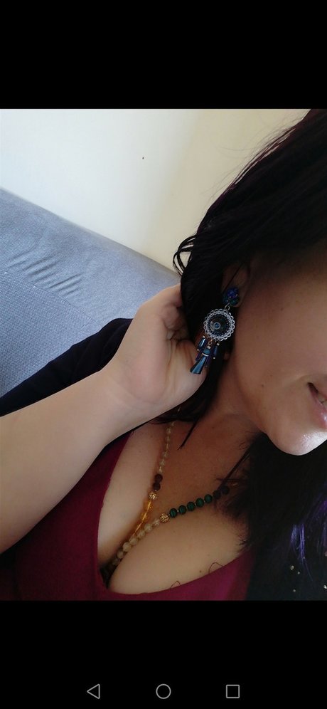 Elfin セクシーなスター 写真