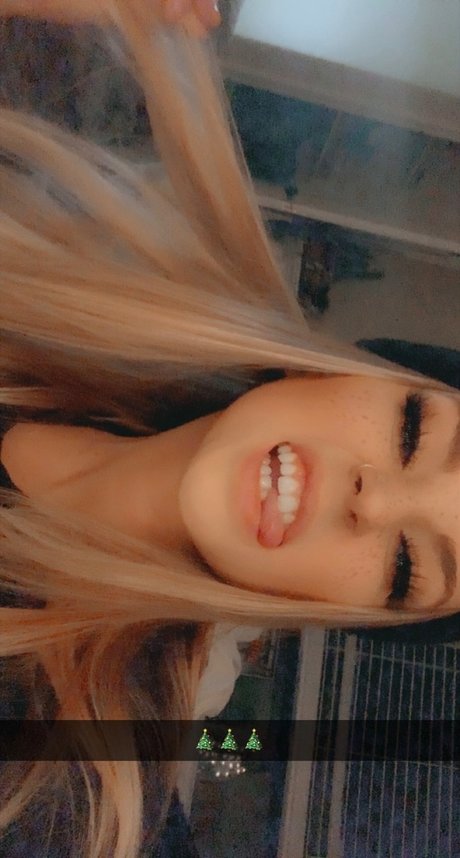 Mayven ホット女優 画像