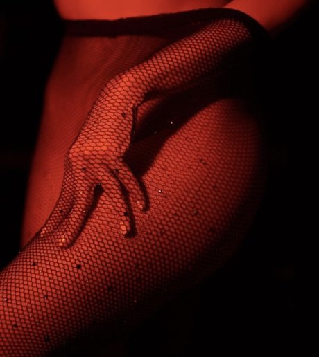 Maya Khan ポルノスター 独占 写真