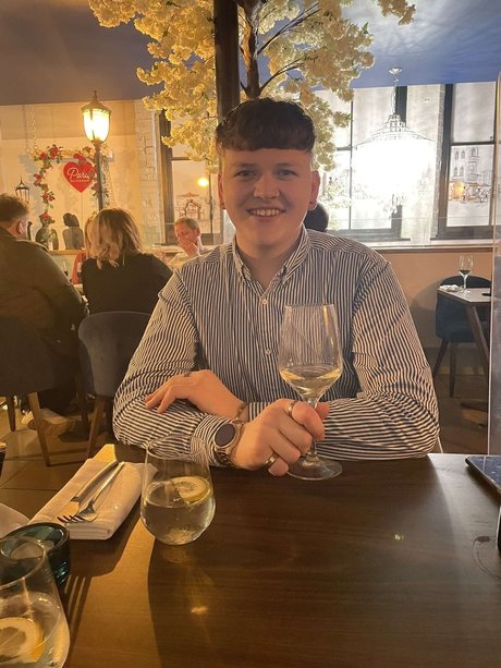 Max Greeley 無料モデル 写真