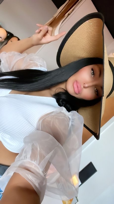 Matison Daniela_ ポルノスター ヌード 画像